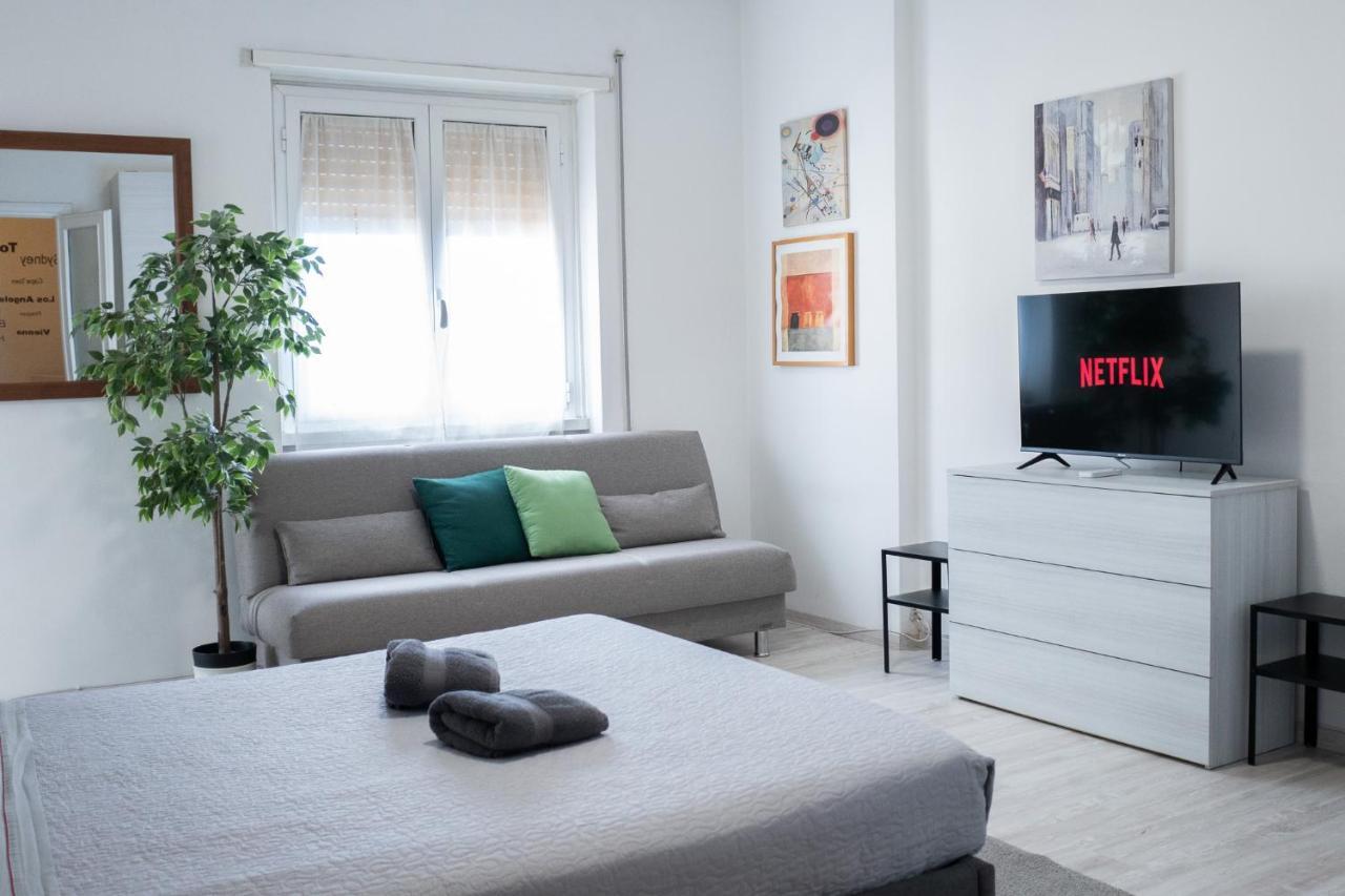 Lägenhet Nonna Pina Moderno Vicino Metro Awifi,netflix Rom